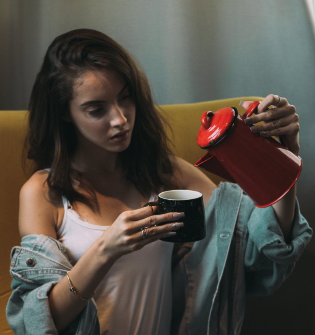 jakie produkty barwią zęby