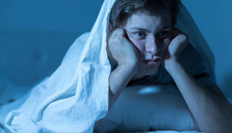 jak myśli wpływają na samopoczucie i sen